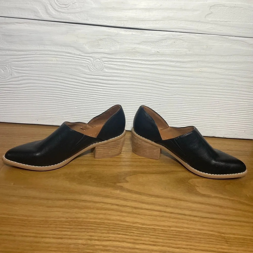 NEW Cynthia Rowley Black Ankle Boots - Picture 4 of 12